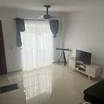 Sobrado Unico, Privativo